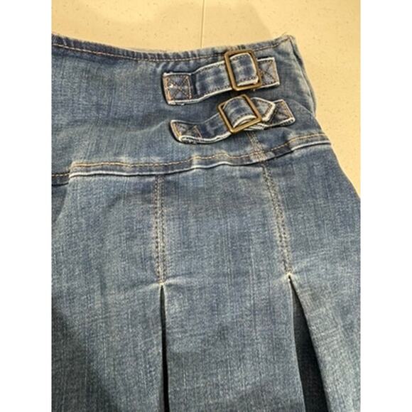 "WILD FABLE" Blue Jean Skort SZ 12 Pleated Side Zipper Preppy Grunge School Girl - Picture 4 of 8
